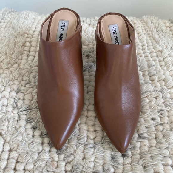 Brown Leather Steve Madden Booties - Picture 2 of 6